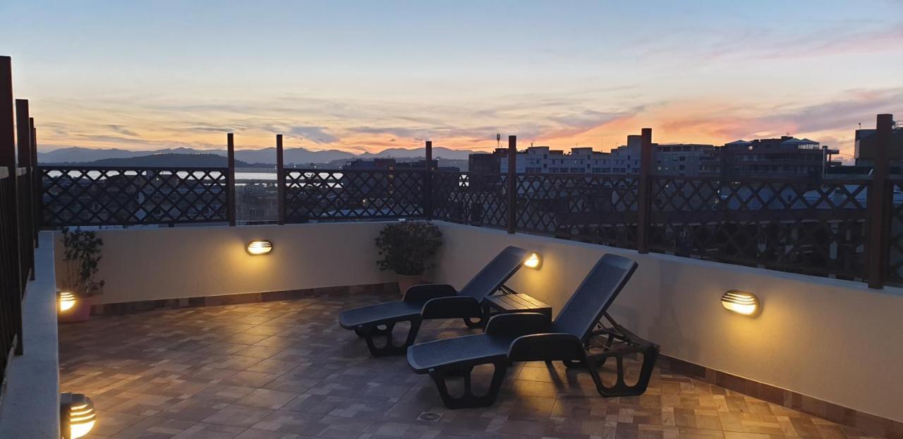 Апартаменти Sardegna Relax Куарту-Сант'Елена Екстер'єр фото
