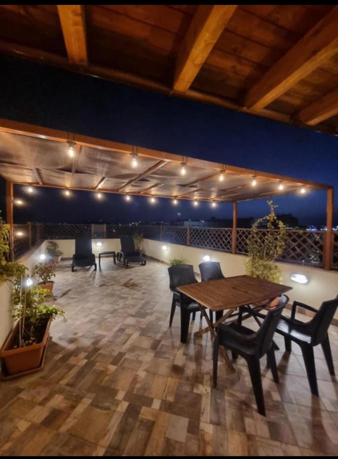 Апартаменти Sardegna Relax Куарту-Сант'Елена Екстер'єр фото